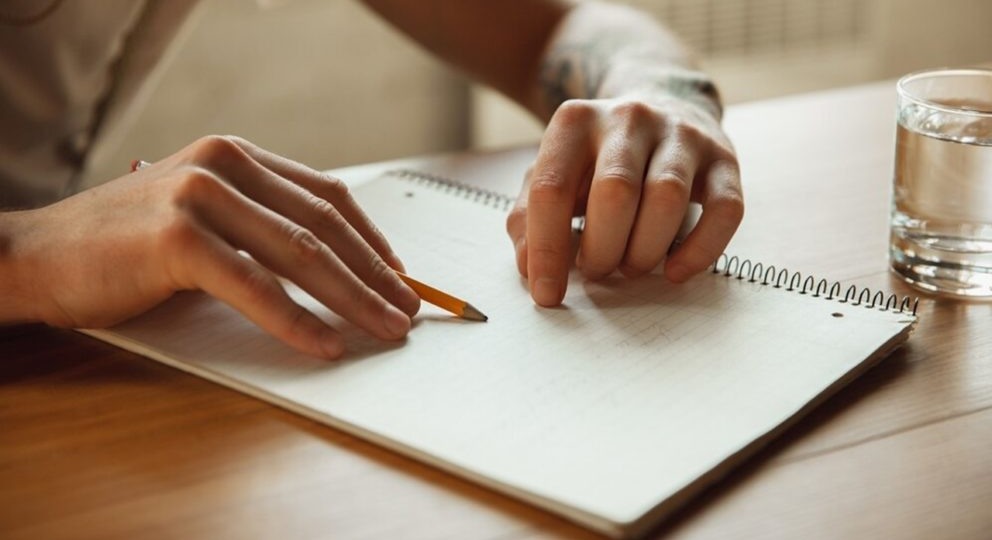 Педколледж полгода не выплачивал деньги студентке-сироте в Воронеже