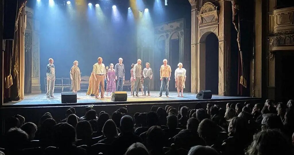 "Надо было подлечиться": Михалков рассказал об условии возвращения Ефремова на сцену