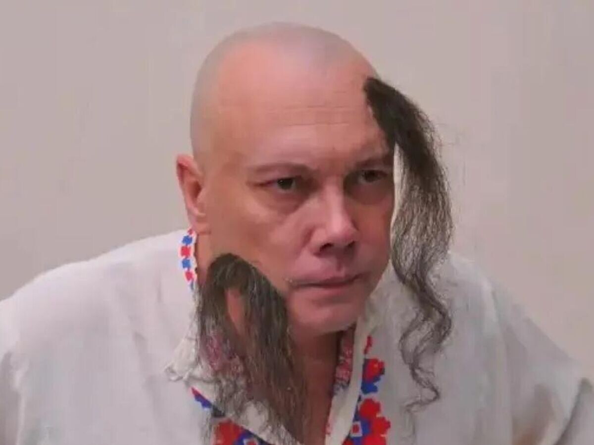    Владимир Комаров в юмористическом сериале "Маски-шоу" | © ТО "Маски"