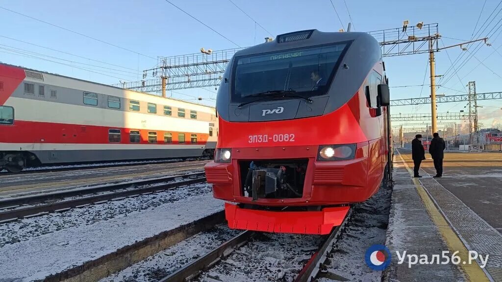    На майские праздники будут ходить дополнительные поезда из Оренбурга и Челябинска в Москву и Санкт-Петербург