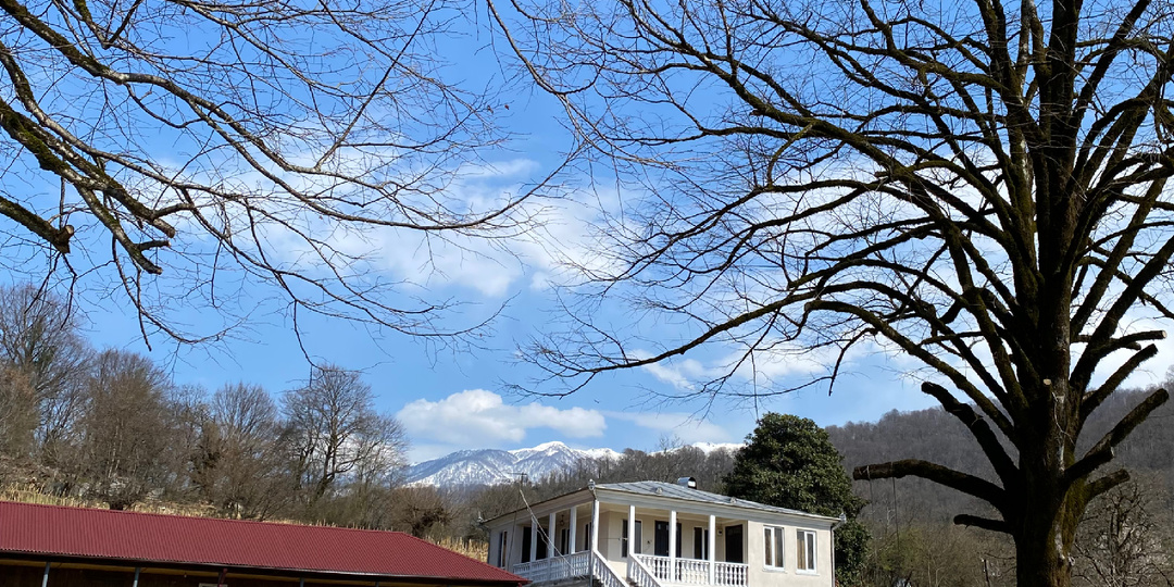 Непростая жизнь простых людей. Традиции и легенды Абхазии.