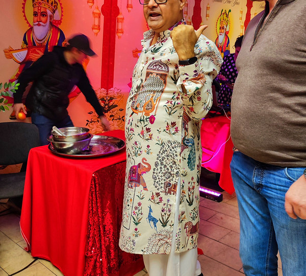 Московские синдхи отмечают Новый год - Чети Чанд