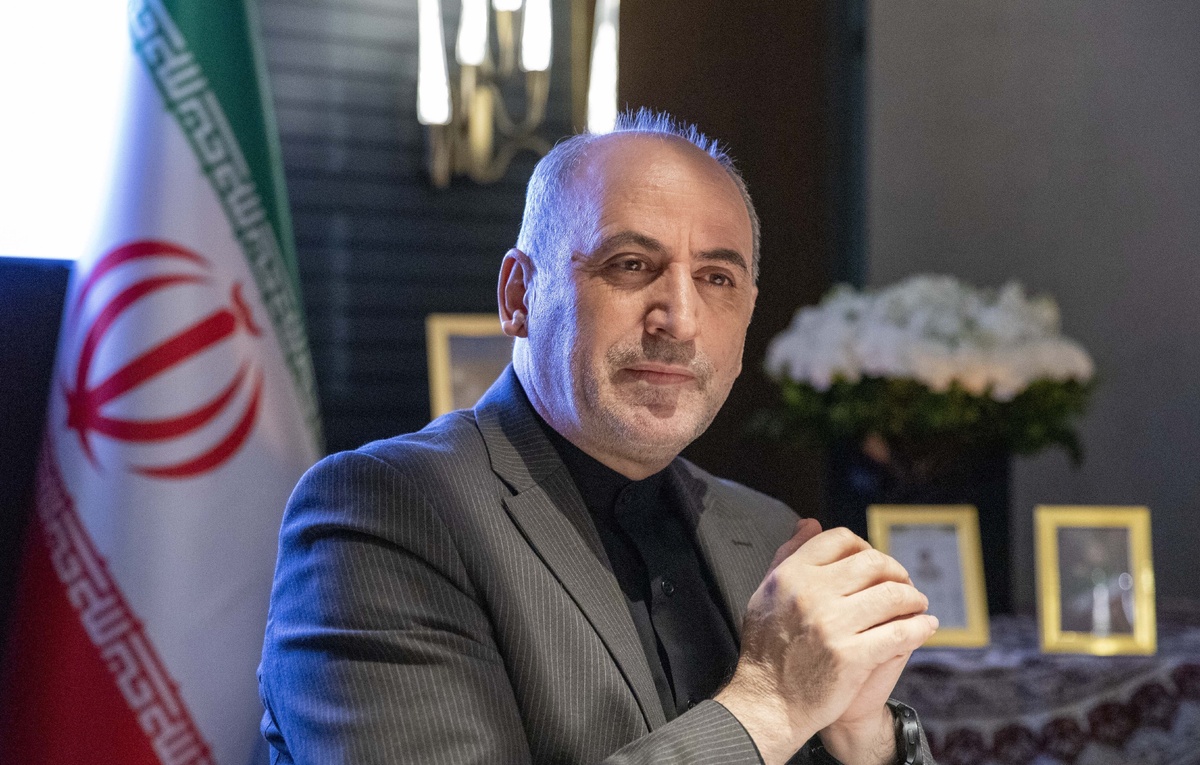    Посол Ирана в Узбекистане Мохаммад Али Искандари  Дмитрий Радченко/ТАСС