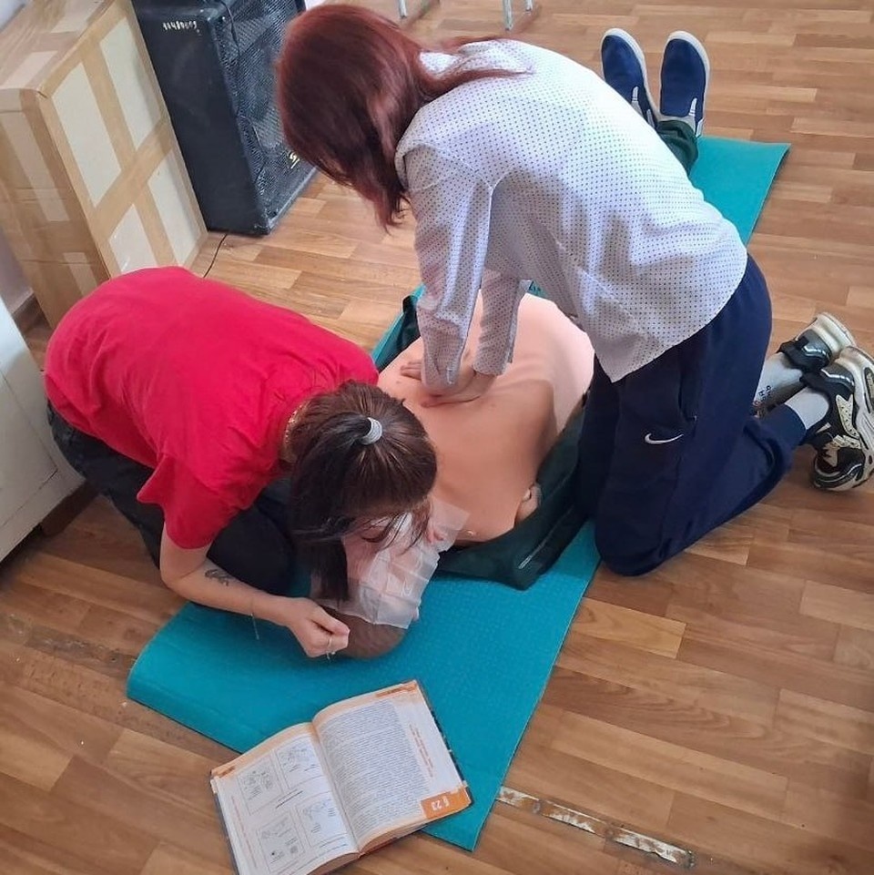    Школы ДНР получают новое предметное оборудование. Фото: ТГ/Толстыкина