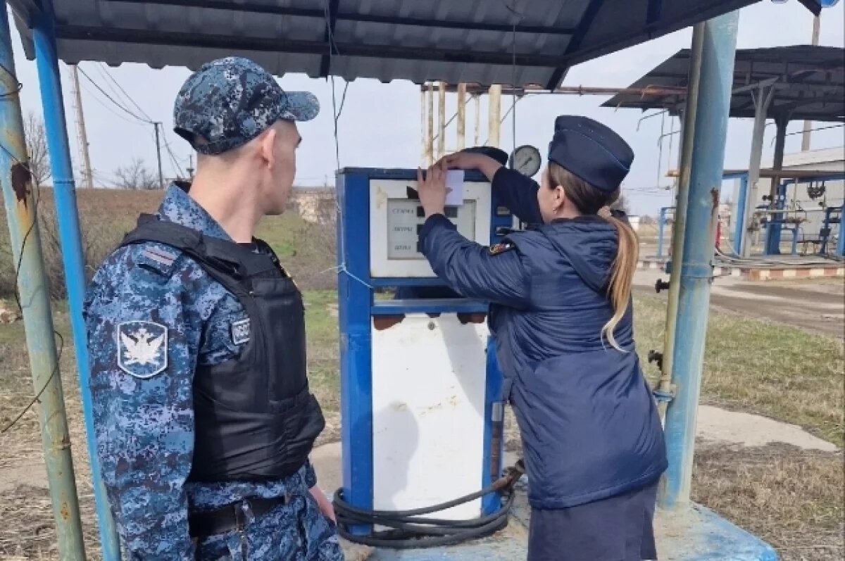   Приставы опечатали опасную газовую колонку в Волгограде