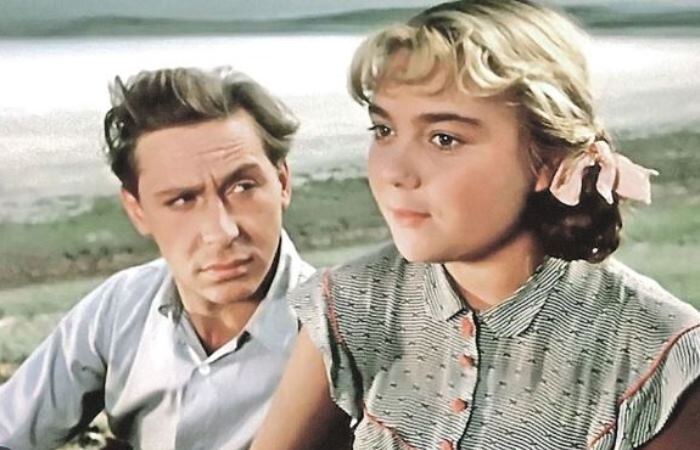    На съёмках «Первого эшелона» зародилась роковая любовь