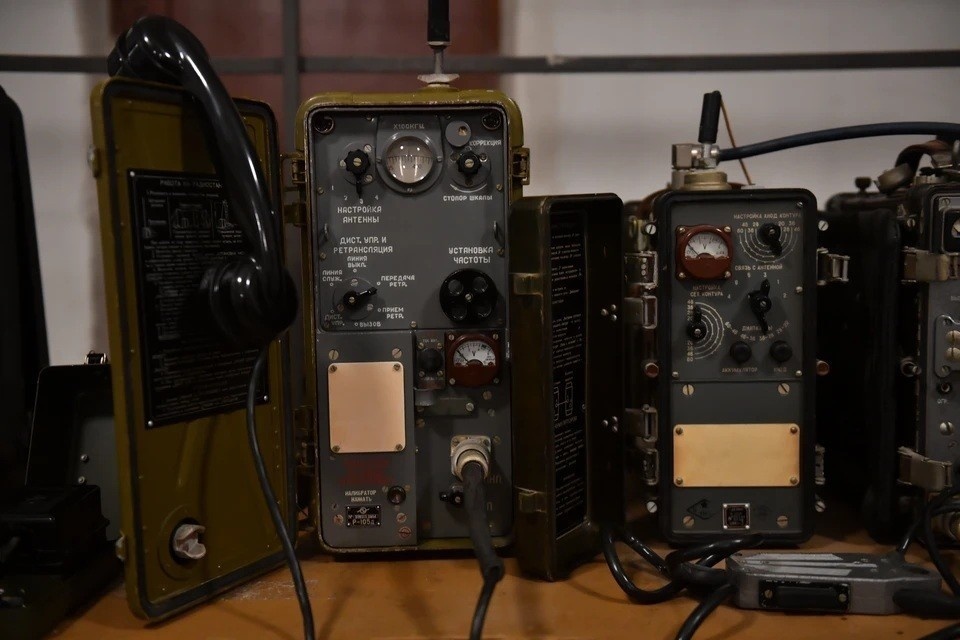    Отмечается, что в 14:15 можно было удивиться сообщению "Срезовак". А в 15:40 озадачиться от слова "Гуаносляб" Иван МАКЕЕВ