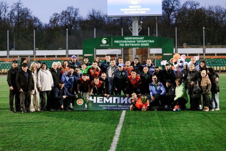    Елабужане в прошлом году выиграли чемпионат Татарстана. предоставлено федерацией футбола Татарстана