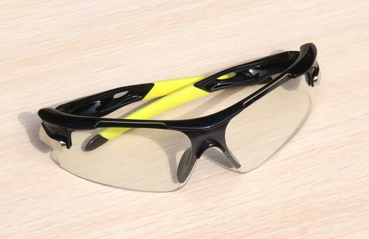 Прозрачные велосипедные очки