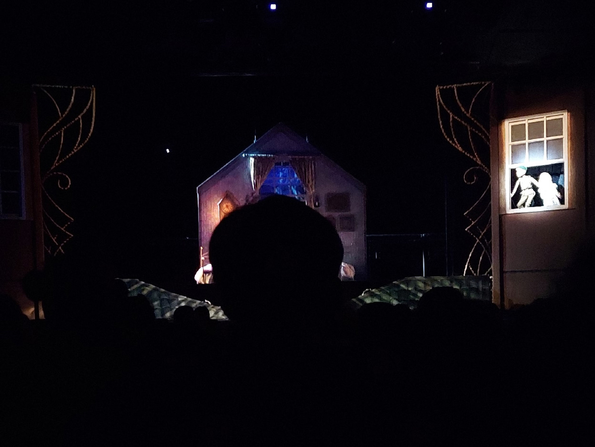 Насладиться таким видом очень сложно. Расслабиться точно не получится.