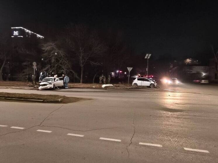     Смертельный поворот в Находке: водитель Toyota Allex погиб на месте. фото: полиция приморья