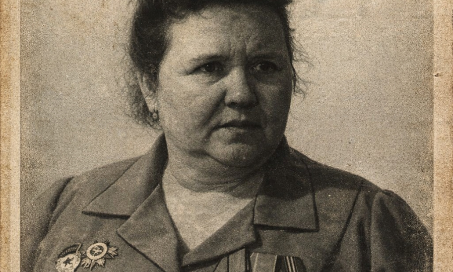 Женщина за рычагами ИС-2: биография Зинаиды Ильичёвой