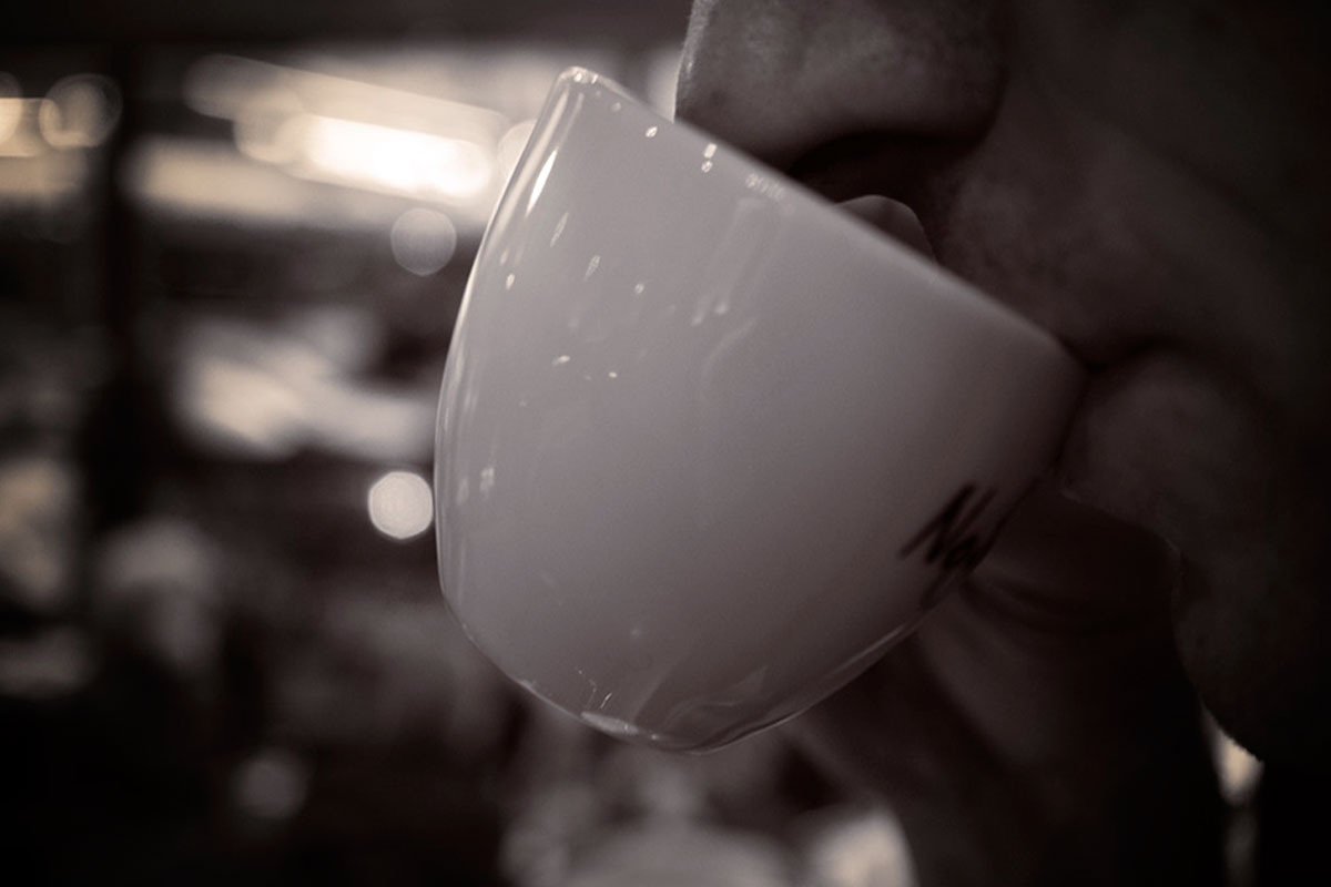 Вы не отдельная личность, а продолжение его, как лишняя рука или отражение в зеркале