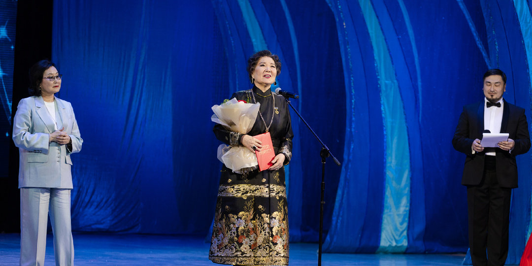 Браво! Валентина Цыдыпова и Ольга Аюрова стали лауреатами государственной премии Республики Бурятия