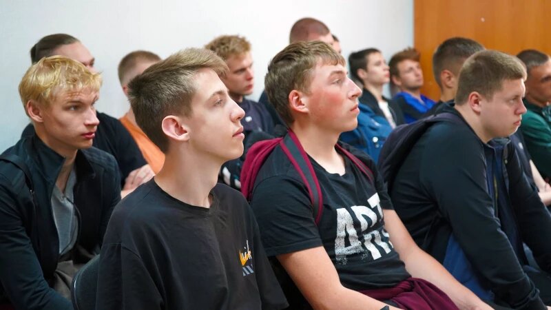     Студенты-практиканты РАПТа. АО «Сибирь-Полиметаллы»