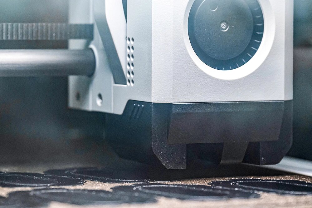    3D-принтеры, которые позволяют создавать запасные элементы для салона общественного транспорта. Фото: пресс-служба ГУП «Мосгортранс»