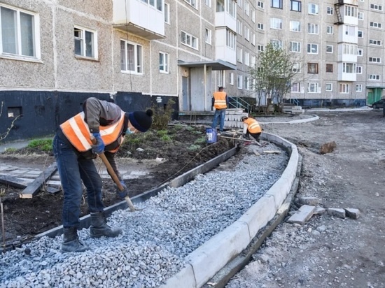 Источник https://yar.mk.ru/economics/2021/12/29/v-yaroslavle-opredelen-pervyy-podryadchik-na-remont-dvorov.html