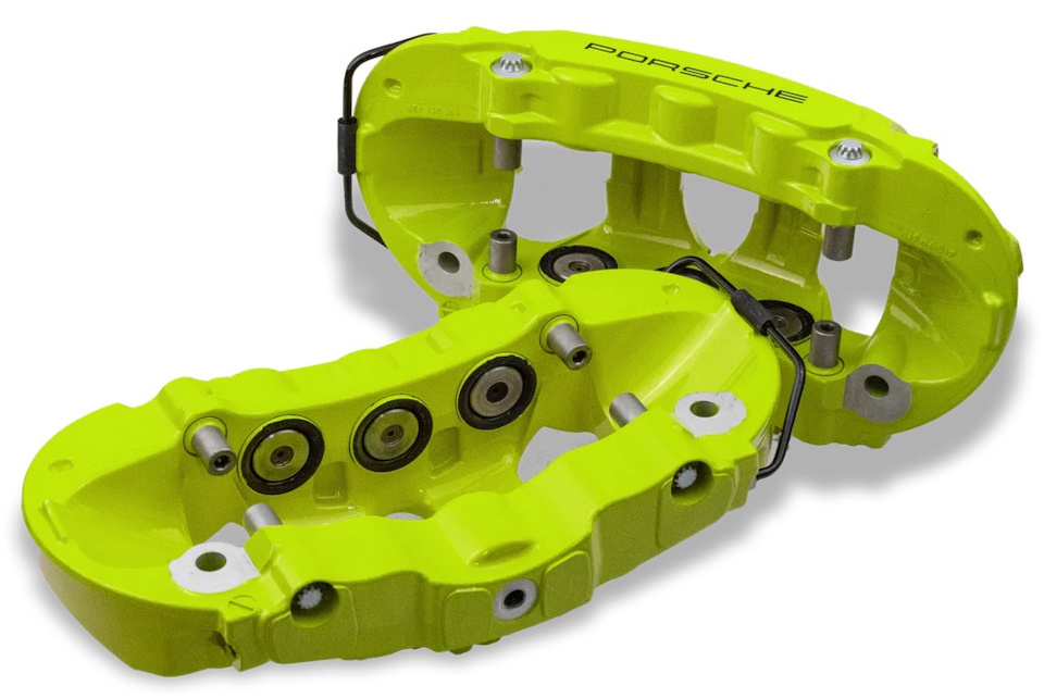 Моноблочный шести поршневой суппорт BREMBO GT-3 изготовленный из сплава алюминия AlSi7MgTi весом чуть менее 4кг без колодок