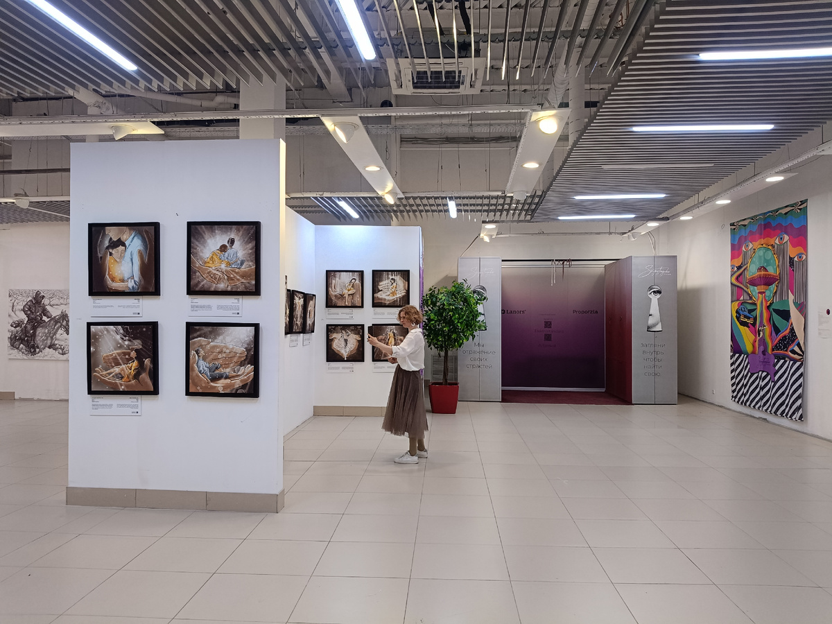 Галерея искусств будущего/Art Future Gallery, ТРЦ "Новомосковский"