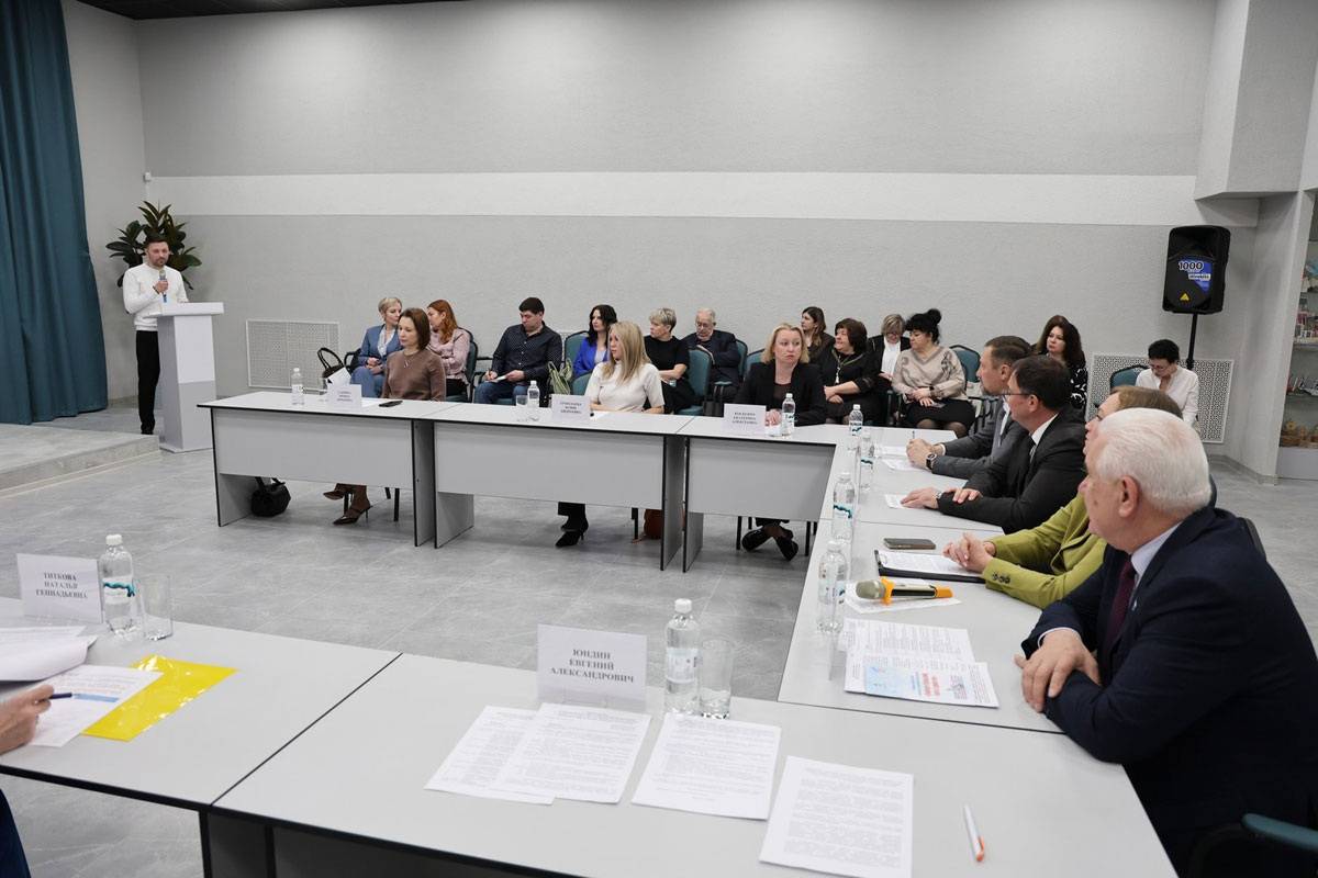    В Каменске-Уральском определили развитие здравоохранения до 2031 года