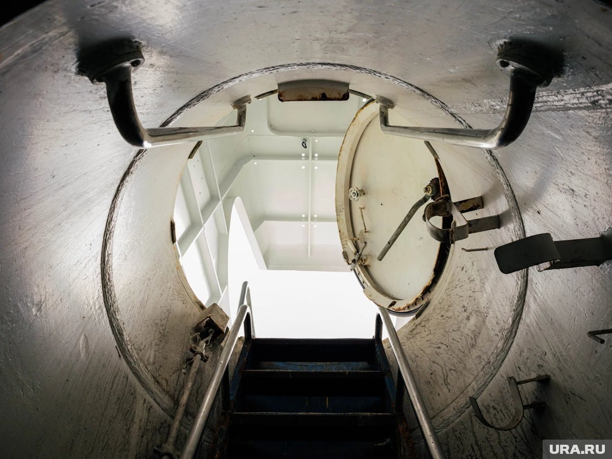     По словам Степанова, Украина может в ближайшее время перейти к массовому использованию подводных автономных систем