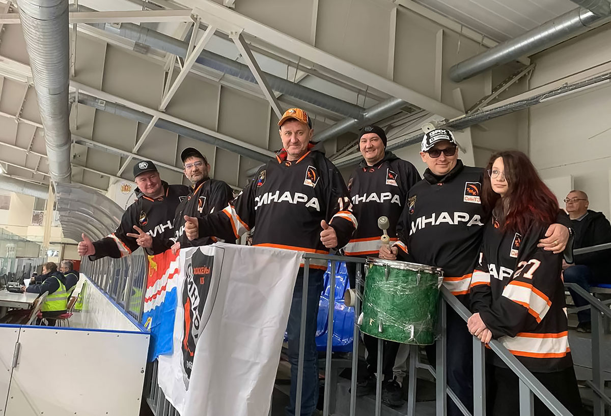    ХК «Синара» вышла в финал первенства области после разгрома 14:4