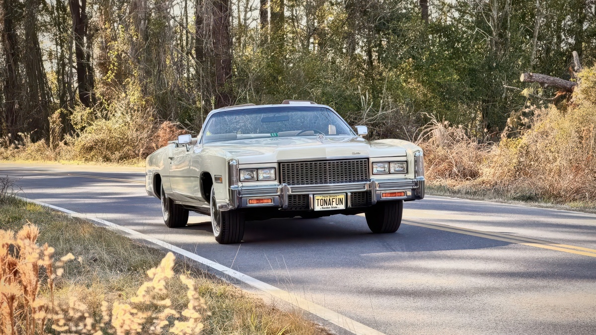 © Cadillac | Bring a Trailer