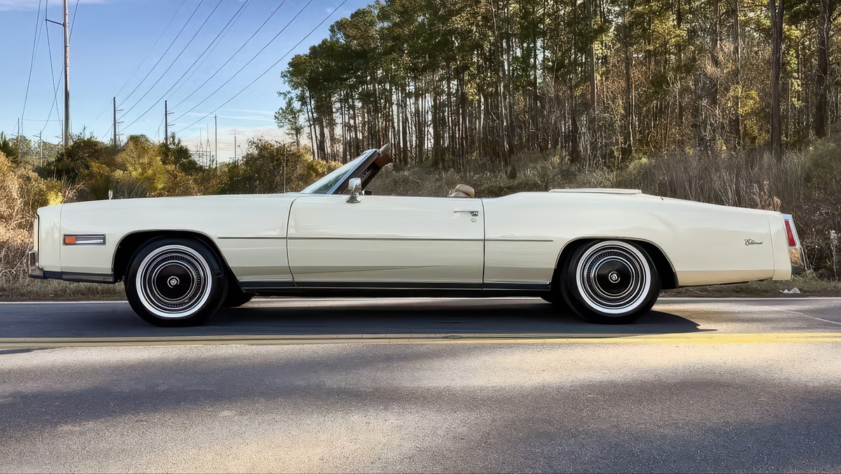 © Cadillac | Bring a Trailer