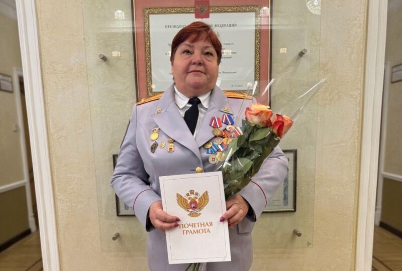 Меньше всех коллег в Воронеже в 2025 году заработала директор кадетской школы в Сомово