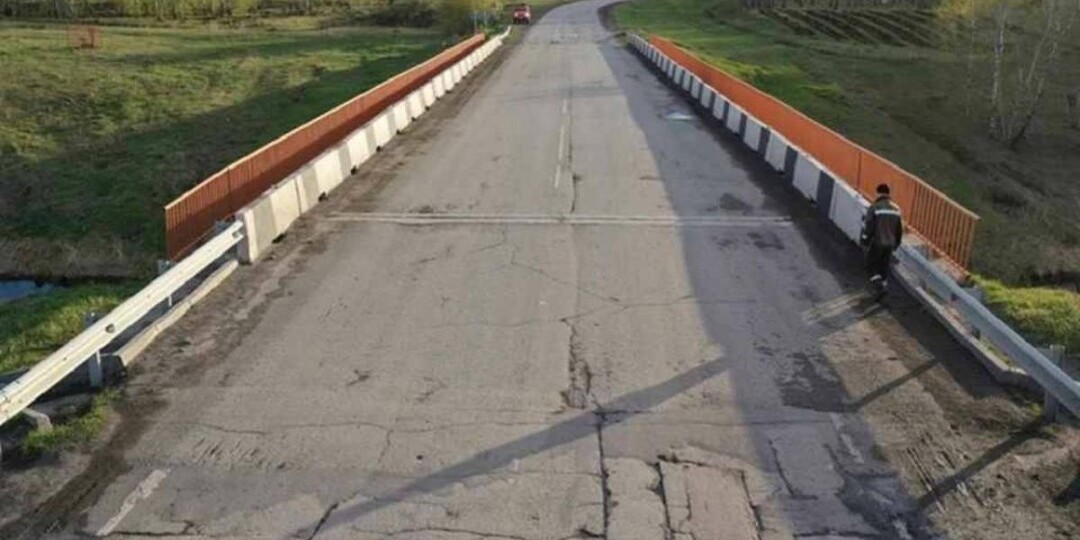 В Новосибирской области отремонтируют мост через реку Тарка
