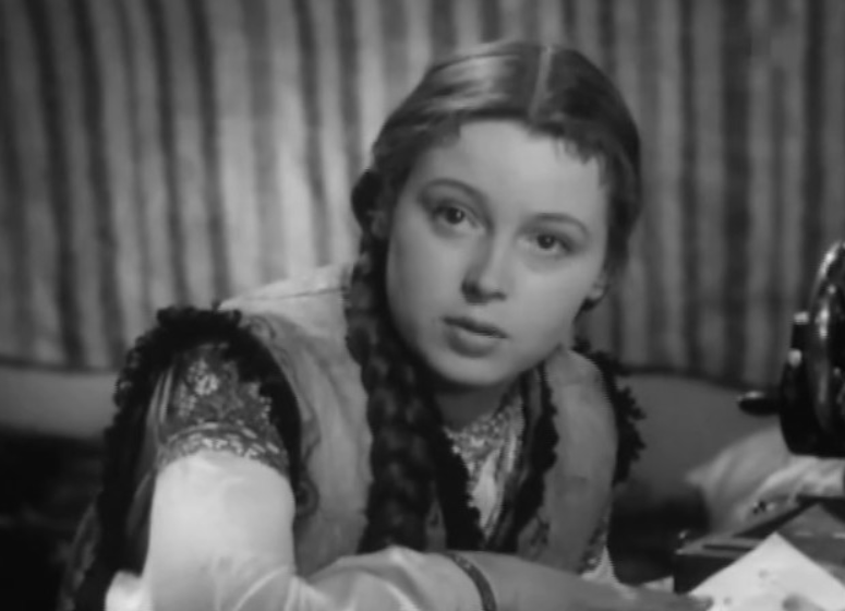 Нелли пришлось нелегко с самых малых лет, но она смогла выучиться на актрису. Фото: соцсети