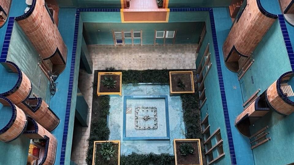 Жилой лабиринт в Барселоне