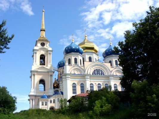 Собор Преображения Господня в Блохове. Источник фото: 2GIS.  📷
