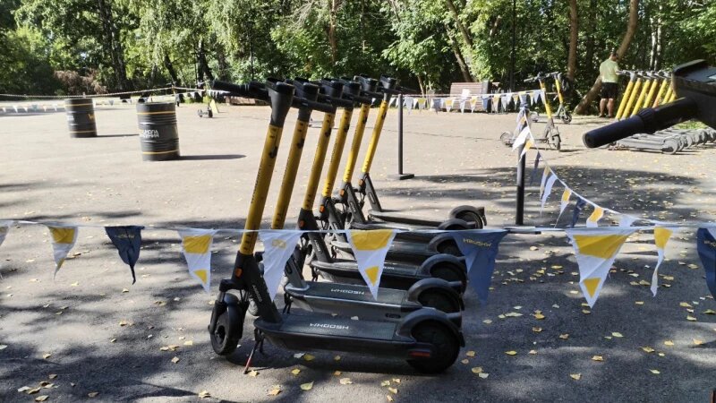     Школа вождения электросамокатов от Whoosh Altapress.ru