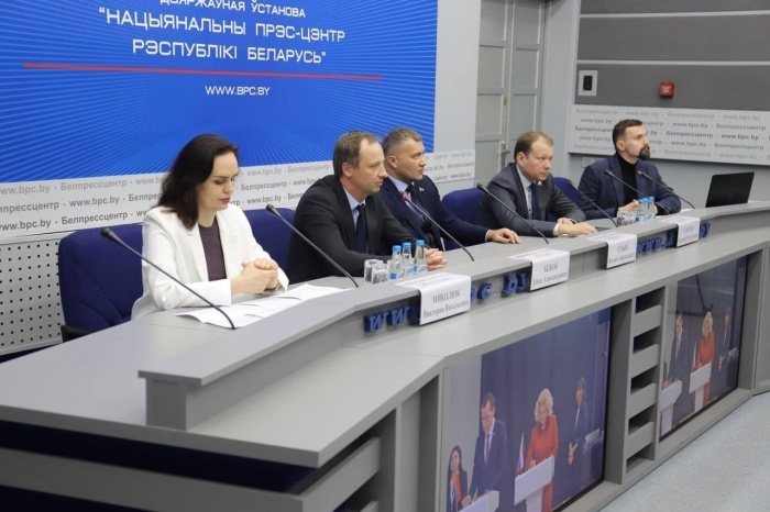     На форуме особое внимание будет уделено вопросам инфраструктуры и цифровизации отрасли. Источник фото: телеграм-канал «Парламенты СНГ»