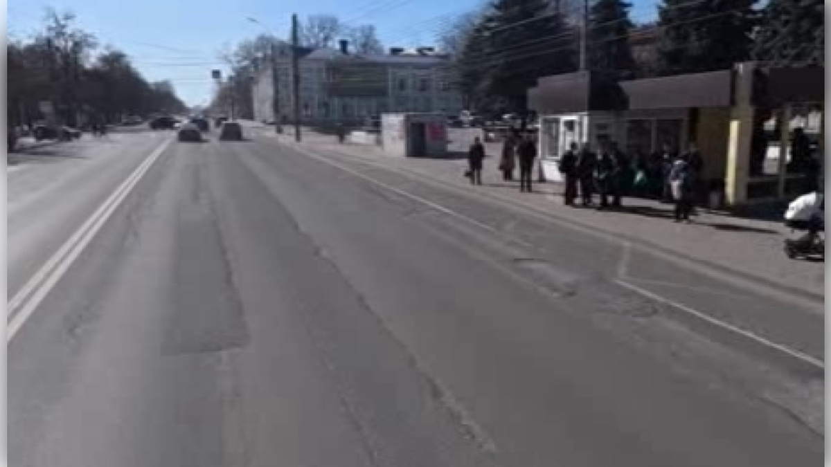    ЖКХ и состояние дорог — эти темы чаще всего волнуют курян