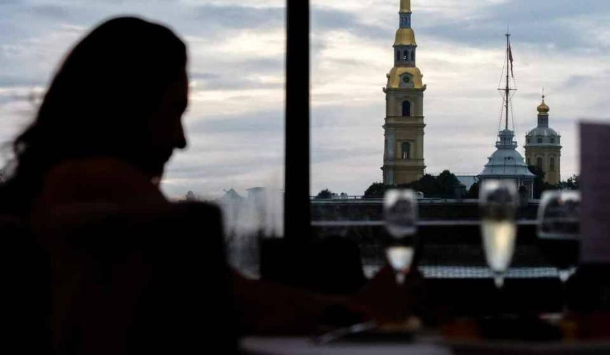     Санкт-Петербург. Источник: spb.kp.ru Автор фото: Артём Килькин