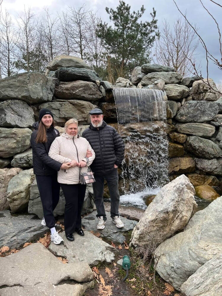    С мамой Ольгой Геннадьевной и папой Юрием Викторовичем