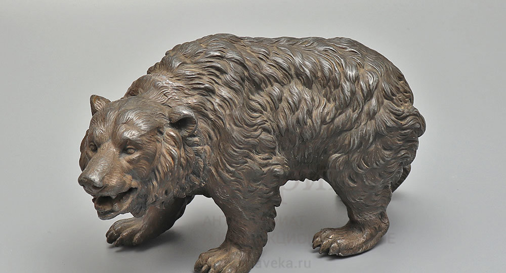 В тени латуни и бронзы: как шпиатр из дешёвого остатка превратился в звезду промышленного дизайна