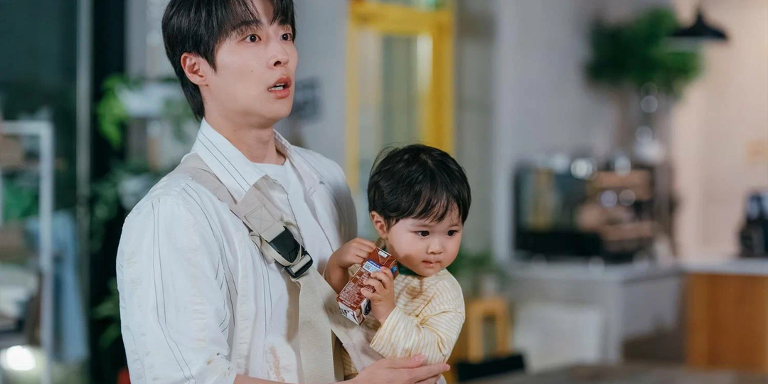 «Я подарю тебе вселенную»: стоит ли смотреть дораму о неожиданном родительстве и любви?