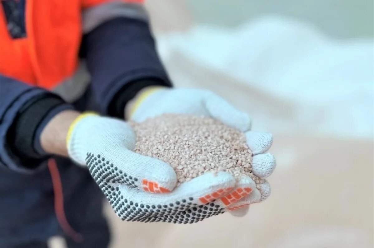    Из Китая в Воронежскую область ввезли почти 90 тонн пестицидов