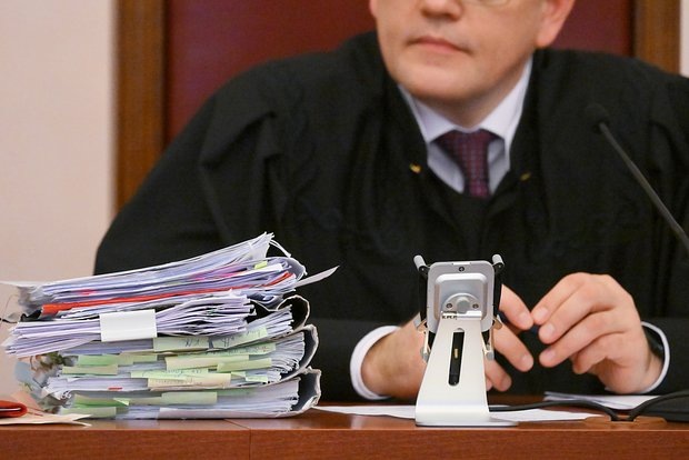 «Смотрели сквозь пальцы»: как в доме престарелых в Иркутске родственников директора на зарплату поставили — и что из этого вышло