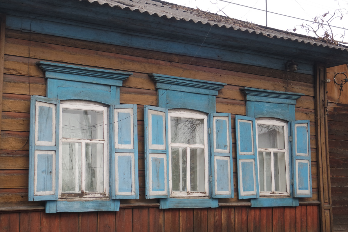 очень мне по душе сочетание коричневого и небесно-голубого!..