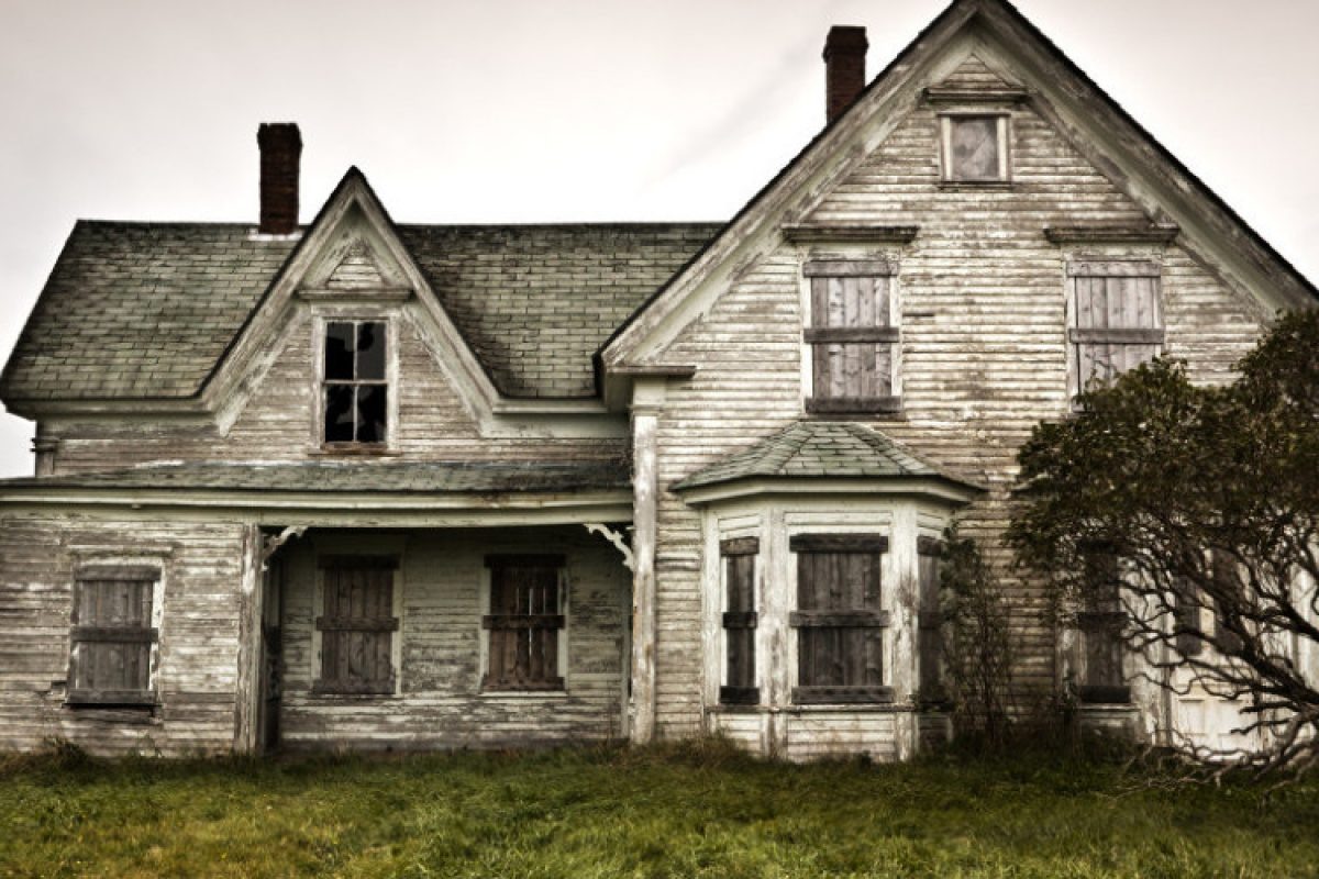 Фото с сайта: https://roscomland.ru/i/live/in/old/house/photo_64/