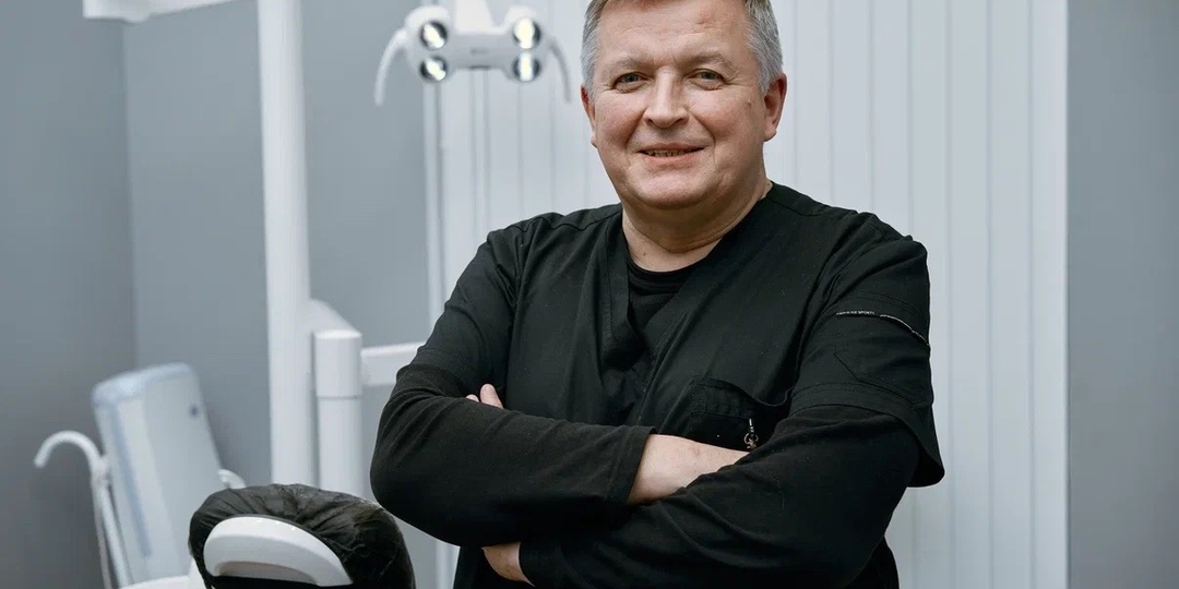 Какие коронки ставить во фронтальную зону. Честный разбор 5 возможных вариантов (под любой бюджет) от ортопеда