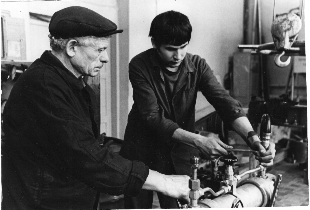 Александр Осипович был замечательным наставником, воспитав несколько поколений горьковчан