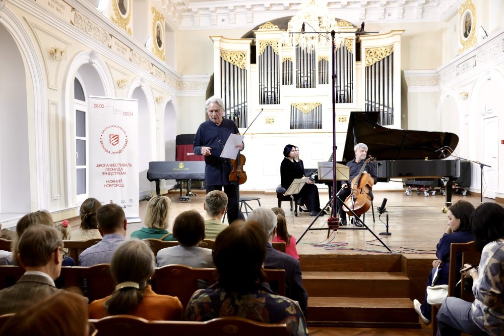    Леонид Лундстрем дал совет начинающим музыкантам в Нижнем Новгороде