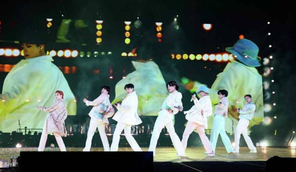     BTS. Источник: ria.ru Автор фото: Скриншот видео