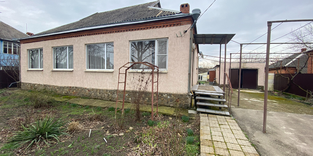 Сельская жизнь в окрестностях Краснодара: можно ли работать дистанционно и не сожжёт ли инфрастуктура?