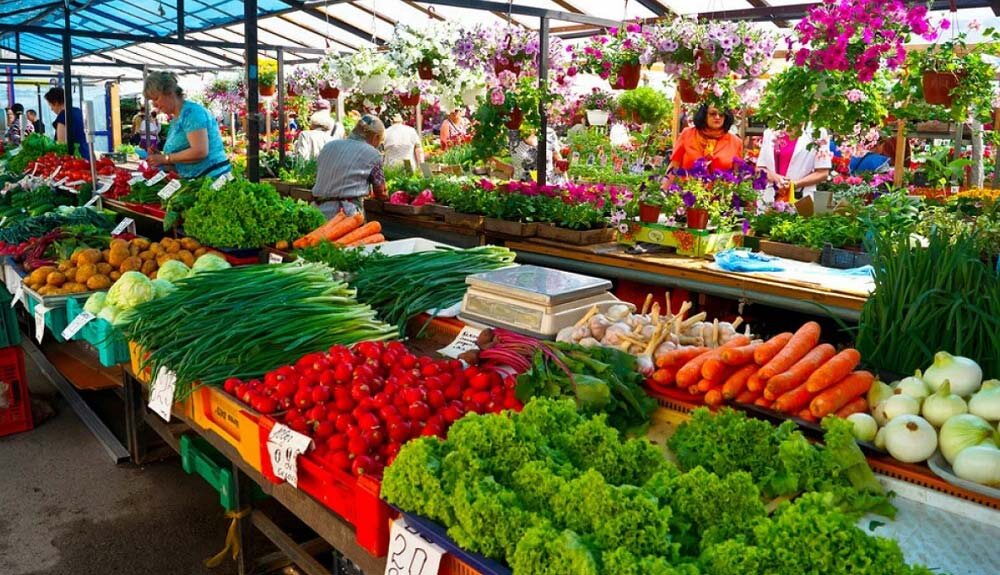 Массовый налоговый контроль изменит торговлю в России: рынки и ярмарки оказываются под ударом